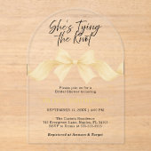 She's Tying the Knot Gold Bow Photo Bridal Shower アクリル招待状 (正面)