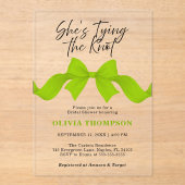 She's Tying the Knot Lime Green Bow |Bridal Shower アクリル招待状 (正面)