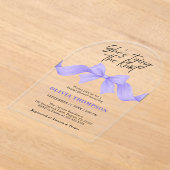 Shes Tying the Knot Purple Bow Photo Bridal Shower アクリル招待状 (レイダウン)