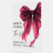 She's Tying The Knot Red Bow Welcome Sign アクリルサイン (傾斜)