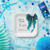 She's Tying The Knot Turquoise Bow Bridal Shower ペーパープレート (パーティー)