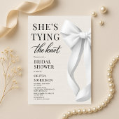 She's Tying The Knot White Ivory Bow Bridal Shower 招待状