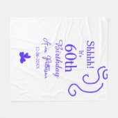 Shhそれは60歳の誕生日の追加の名前パープルスペインの r フリースブランケット (正面(横))