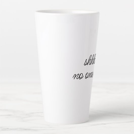 "Shhh, no 気に one"皮肉な平均ミーム引用文 カフェラテマグ (正面)