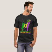Shiba Inu Dog Mardi Gras Carnival Jester Beads Tシャツ (正面フル)