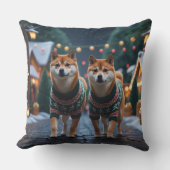 Shiba Inu Dogs Christmas Snow Holiday クッション (正面)
