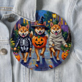 Shiba Inu Dogs in Halloween Costumes 缶バッジ (インサイチュ)
