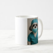 Shih Tzu in Scrubs コーヒーマグカップ (正面右)