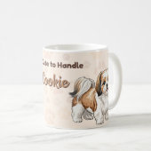 Shih Tzu Pattern Mug – Cute Small Dog Illustration コーヒーマグカップ (正面右)