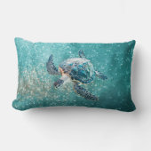 Shimmering Turquoise Sea Turtle | Coastal ランバークッション (正面)
