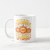 Shine With The Light Of Jesus Christian Halloween コーヒーマグカップ (左)