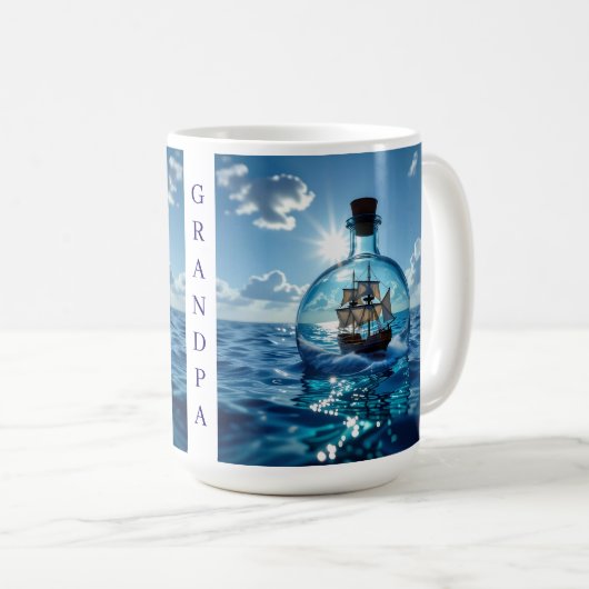 Ship in a Bottle Floating on the Ocean コーヒーマグカップ (正面右)