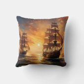 Ships at Sunset クッション (裏面)