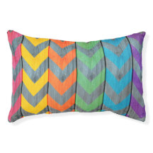 Shirley Taylorによる木目テクスチャ上のシェブロン模様