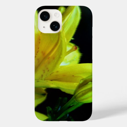 Shirley Taylorによる風の効果を持つ黄色のユリ Case-Mate iPhoneケース (裏面)