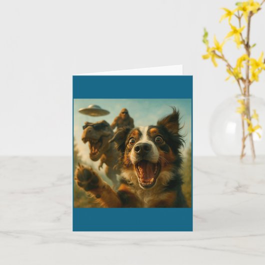 Shocked Australian Shepherd Dog T-rex Bigfoot Ufo  カード (黄色い花)
