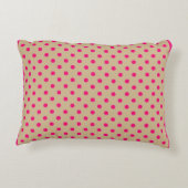 Shocking Pink Polkadot,Soft Beige Background アクセントクッション (裏面)