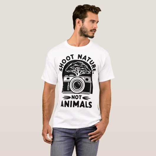 Shoot Nature Not Animals Camera Design Tシャツ (正面フル)