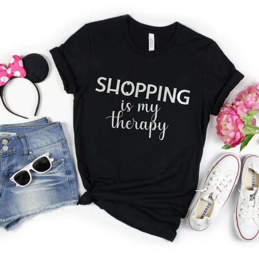 Shopping Is My Therapy Design Shopper Addict Tシャツ