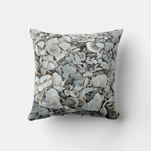 Shoreline Shells Coastal Pillow クッション (裏面)