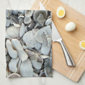 Shoreline Shells Coastal Texture キッチンタオル (四つ折り)