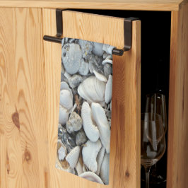 Shoreline Shells Coastal Texture キッチンタオル