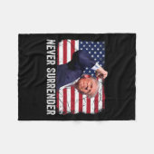 Shot Shirt 2024ラリー – 決して降伏しない1 フリースブランケット (正面(横))