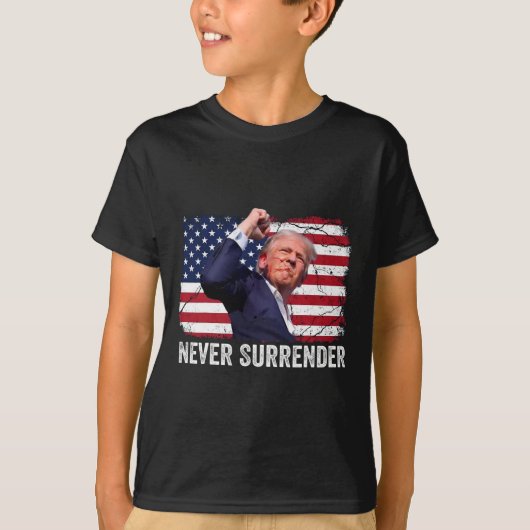 Shot Shirt 2024ラリー – 決して降伏しない1 Tシャツ (正面)