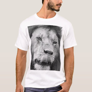 Show Your Strength with Our Lion Print Shirt Tシャツ