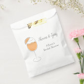 Shower and Spritz Bubbly Cocktail Bridal Shower フェイバーバッグ (封をした状態)