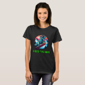 Shred The Gnar Funny Snowboarding Dinosaur T-rex W Tシャツ (正面フル)