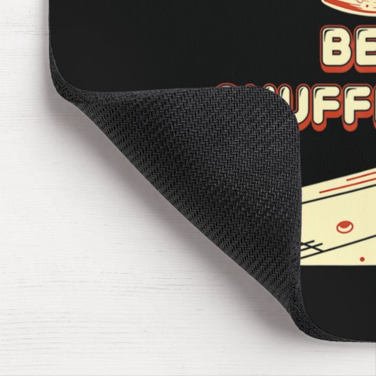 Shuffleboard Player Beer  マウスパッド (コーナー)