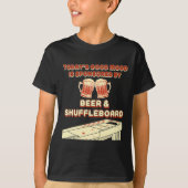 Shuffleboard Player Beer  Tシャツ (正面)