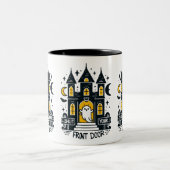 Shut Your Front Door Mug – Glowing Haunted Mansion ツートーンマグカップ (中央)
