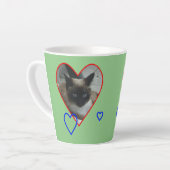 Siamese Cat in Data Cust.グリーンラテマグ カフェラテマグ (左アングル)