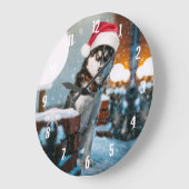 Siberian Husky dog wearing santa hat ラージ壁時計 (傾斜)