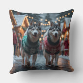 Siberian Husky Dogs Christmas Snow Holiday  クッション (裏面)