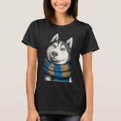 Siberian Husky Wearing a Scarf Tシャツ (正面)