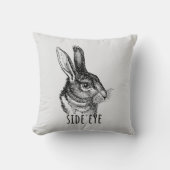 Side Eye Funny Bunny クッション (正面)