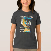 Sidewalks to Runways トライブレンドＴシャツ (正面)