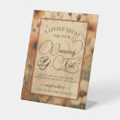 Sienna Boho Floral Dancing Feet Flip Flop Wedding 台座サイン (正面)