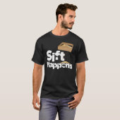 Siftが起こる – 考古学考古学者の遺物 tシャツ (正面フル)