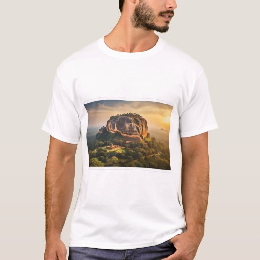 Sigiriya Splendor：ライオンロックの遺産 Tシャツ (正面)