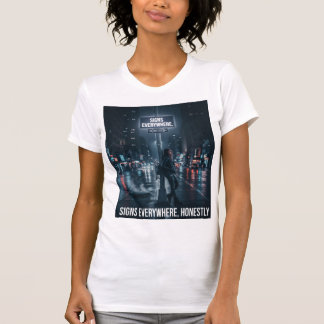 Signs Everywhere City Street Night Scene Tシャツ