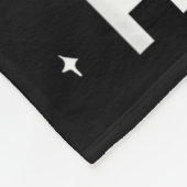 Siler Alert He Dies, Funny Christmas, Nativity Sce フリースブランケット (角)