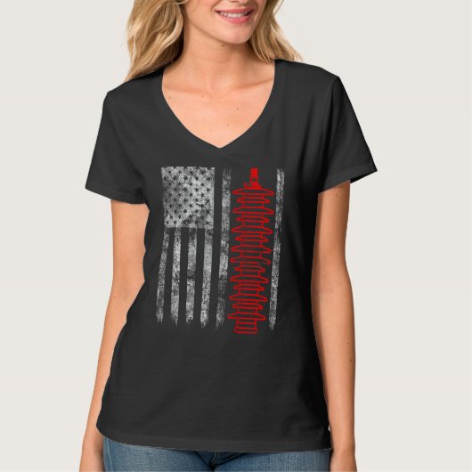 Silhouette Lightning Arrester American Flag Linema Tシャツ (正面)