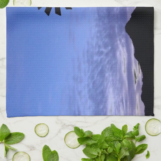 Silhouette of a windmill キッチンタオル (折り畳み)