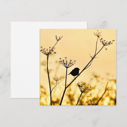 Silhouette of chickadee perched against gold light ノートカード (正面/裏面)