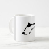 Silhouette of the peninsula Zingst, Darß and Fisch コーヒーマグカップ (正面左)