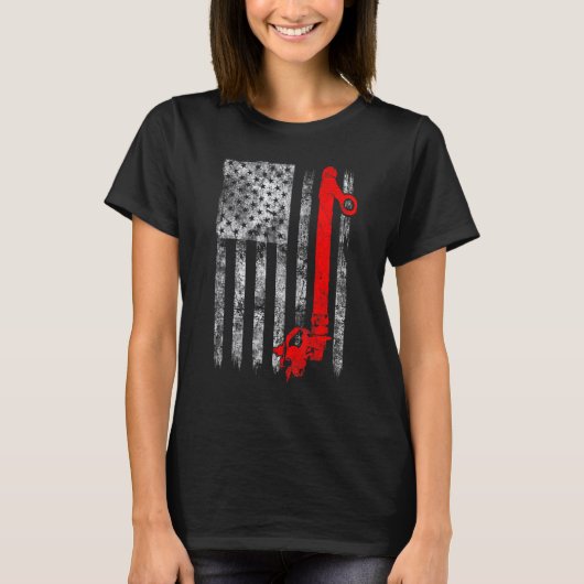 Silhouette Power Line Fuse American Flag Lineman Tシャツ (正面)
